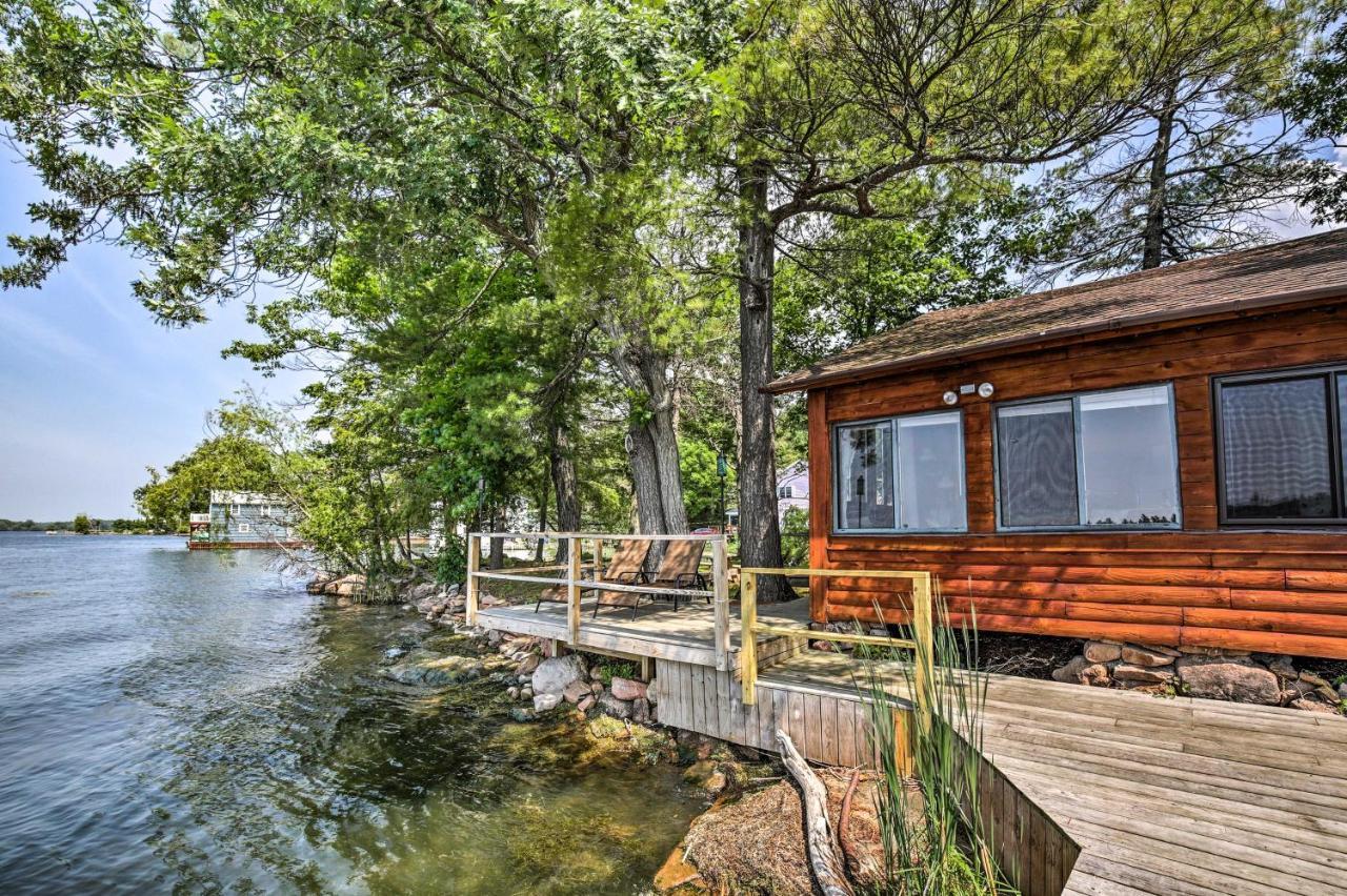 Private Island With Land Access Cabin Hammond Exteriör bild