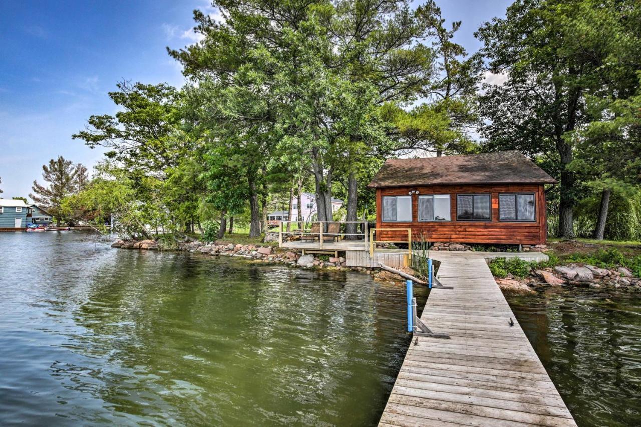 Private Island With Land Access Cabin Hammond Exteriör bild